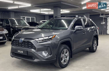 Внедорожник / Кроссовер Toyota RAV4 2023 в Харькове