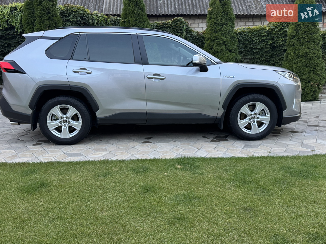 2018 Toyota RAV 4 - мініатюра 10