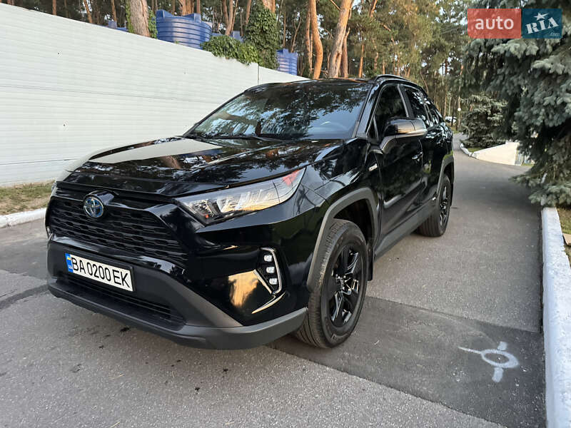 Toyota RAV4 2021