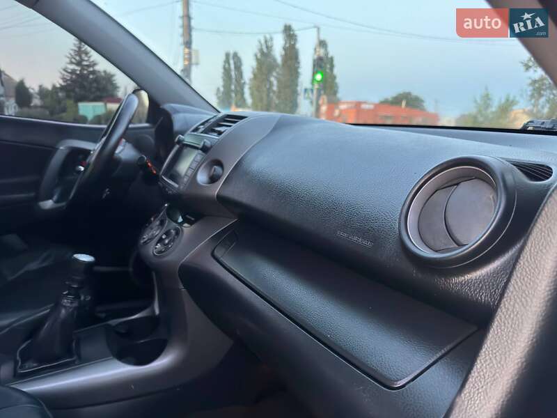 Внедорожник / Кроссовер Toyota RAV4 2007 в Ахтырке