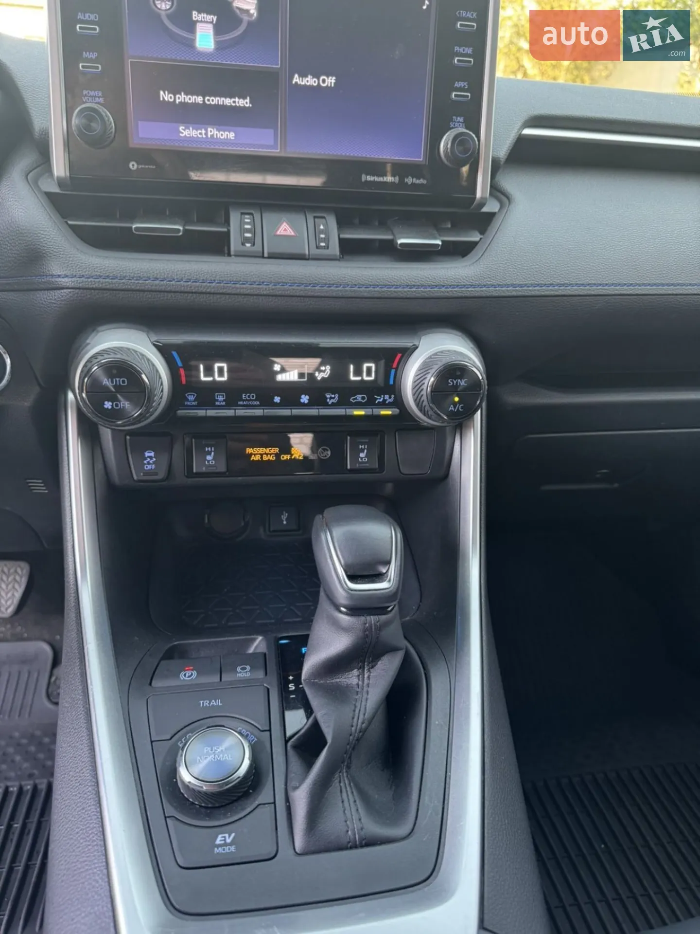 2022 Toyota RAV 4 - мініатюра 19