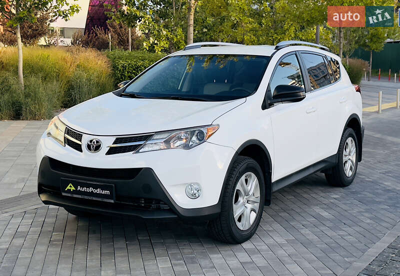 Toyota RAV4 2014