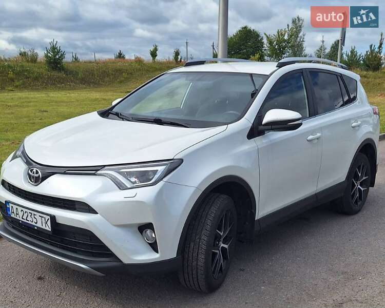 Toyota RAV4 2017 Toyota RAV4 2017