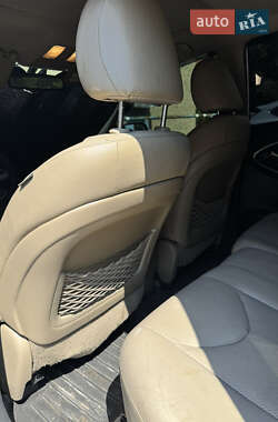 Внедорожник / Кроссовер Toyota RAV4 2012 в 