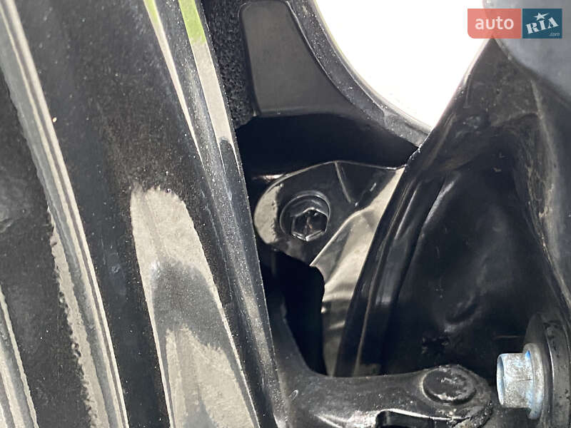 Внедорожник / Кроссовер Toyota RAV4 2016 в Житомире