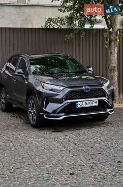 Внедорожник / Кроссовер Toyota RAV4 2023 в Киеве