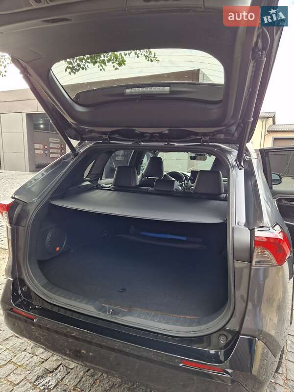 Внедорожник / Кроссовер Toyota RAV4 2023 в Киеве фото 11 Внедорожник / Кроссовер Toyota RAV4 2023 в Киеве