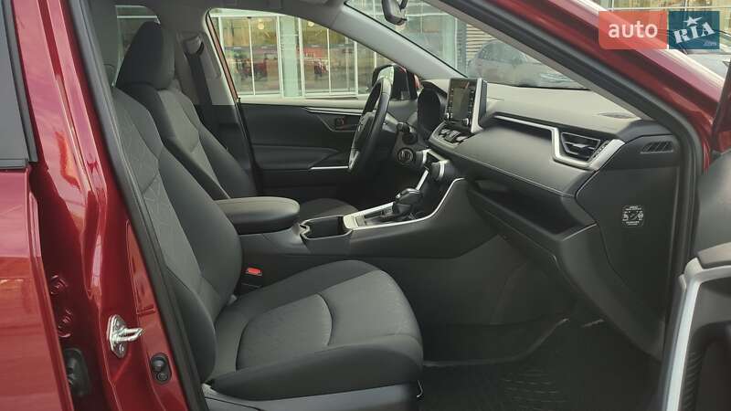 Позашляховик / Кросовер Toyota RAV4 2022 в Києві фото 6 Позашляховик / Кросовер Toyota RAV4 2022 в Києві