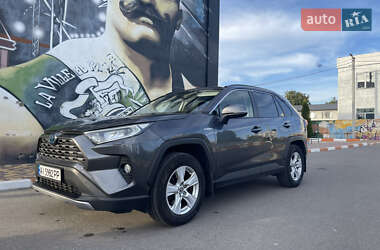 Внедорожник / Кроссовер Toyota RAV4 2020 в Василькове