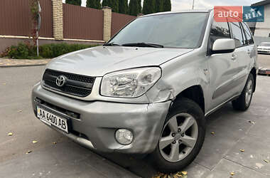 Позашляховик / Кросовер Toyota RAV4 2004 в Києві