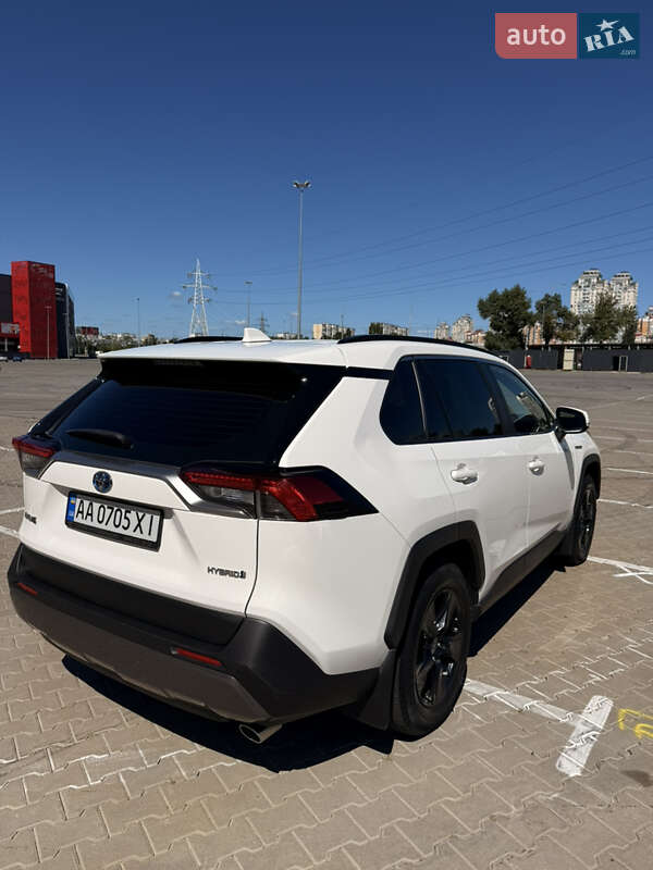 Внедорожник / Кроссовер Toyota RAV4 2019 в Киеве фото 7 Внедорожник / Кроссовер Toyota RAV4 2019 в Киеве