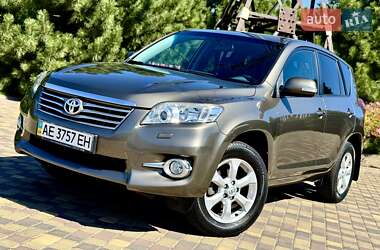 Позашляховик / Кросовер Toyota RAV4 2011 в Дніпрі