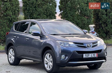 Внедорожник / Кроссовер Toyota RAV4 2013 в Дубно