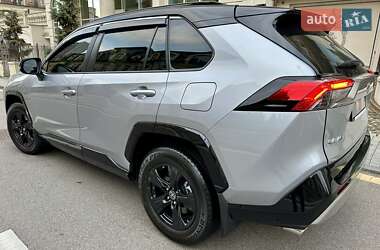 Внедорожник / Кроссовер Toyota RAV4 2022 в Киеве
