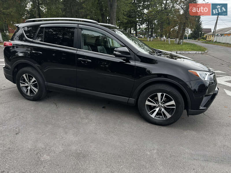 Внедорожник / Кроссовер Toyota RAV4 2018 в Виннице фото 2 Внедорожник / Кроссовер Toyota RAV4 2018 в Виннице