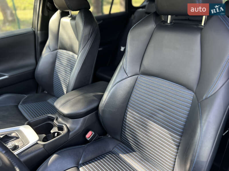 Позашляховик / Кросовер Toyota RAV4 2019 в Умані фото 11 Позашляховик / Кросовер Toyota RAV4 2019 в Умані
