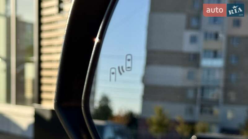 Позашляховик / Кросовер Toyota RAV4 2019 в Чернігові