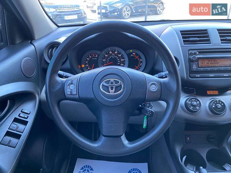 Позашляховик / Кросовер Toyota RAV4 2012 в Вінниці