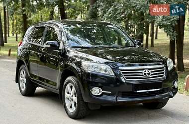 Позашляховик / Кросовер Toyota RAV4 2012 в Києві