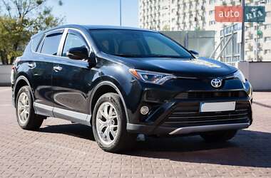 Внедорожник / Кроссовер Toyota RAV4 2018 в Броварах