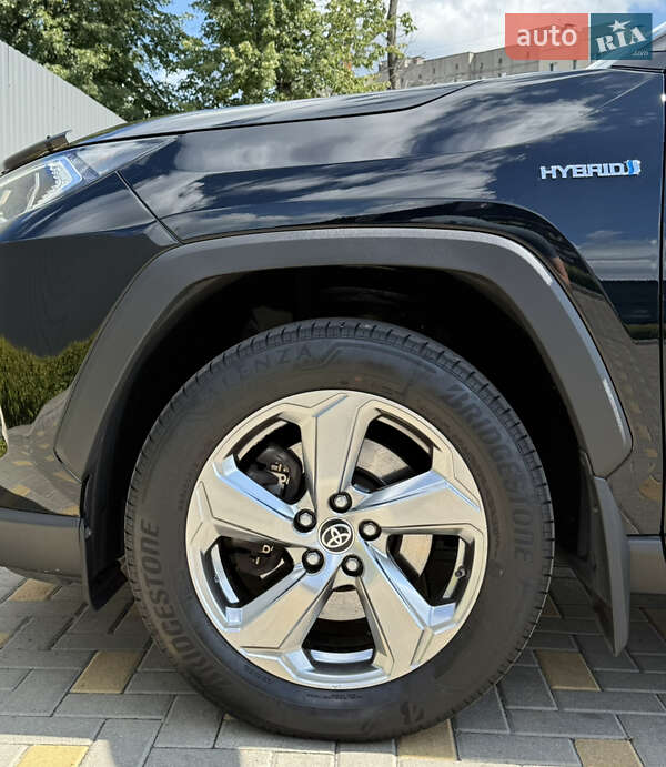Внедорожник / Кроссовер Toyota RAV4 2020 в Виннице фото 8 Внедорожник / Кроссовер Toyota RAV4 2020 в Виннице