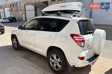 Внедорожник / Кроссовер Toyota RAV4 2009 в Харькове