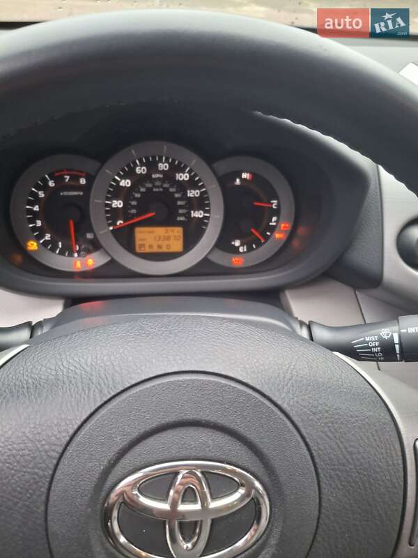 Внедорожник / Кроссовер Toyota RAV4 2006 в Киеве фото 2 Внедорожник / Кроссовер Toyota RAV4 2006 в Киеве