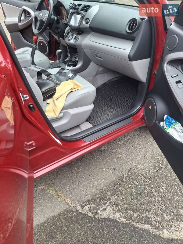 Внедорожник / Кроссовер Toyota RAV4 2006 в Киеве фото 8 Внедорожник / Кроссовер Toyota RAV4 2006 в Киеве