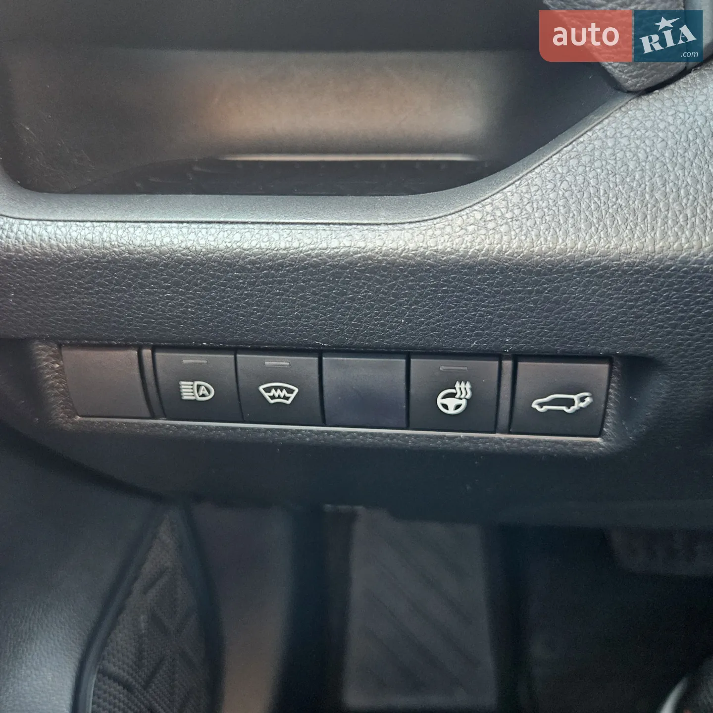 2019 Toyota RAV 4 - мініатюра 14
