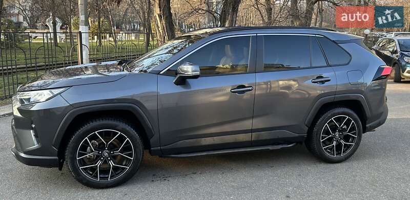Toyota RAV4 2023