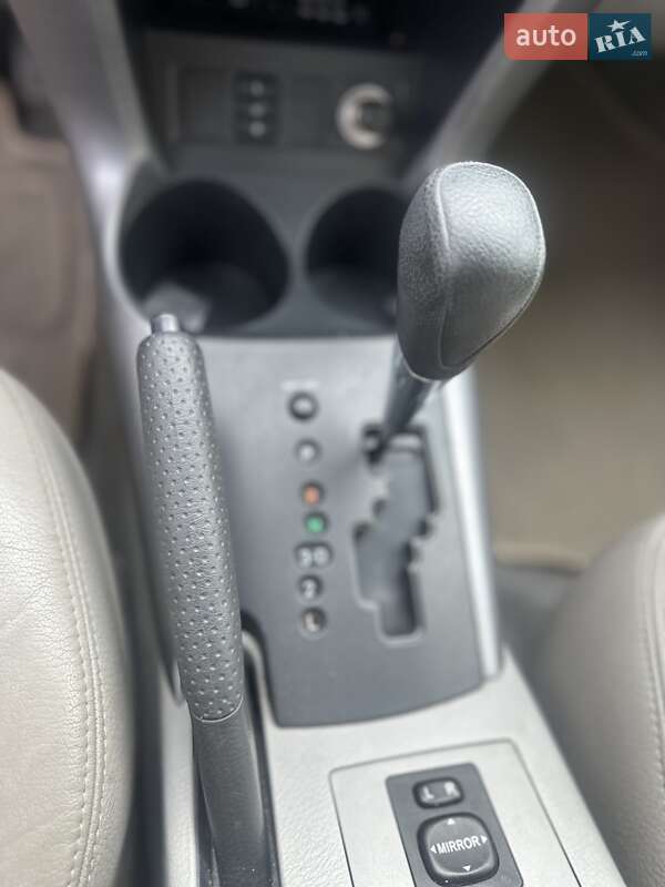 Внедорожник / Кроссовер Toyota RAV4 2008 в Львове