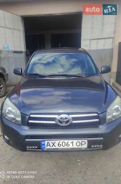 Позашляховик / Кросовер Toyota RAV4 2006 в Лозовій