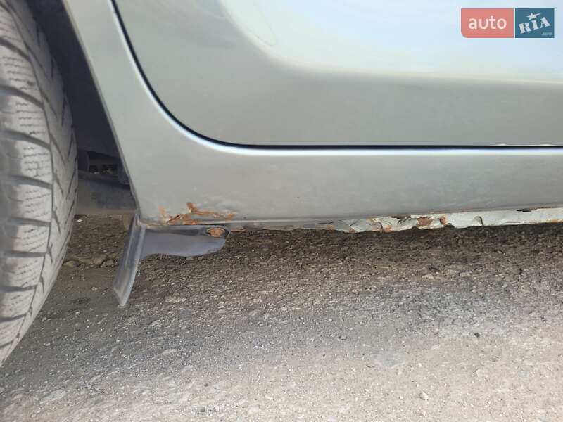 Внедорожник / Кроссовер Toyota RAV4 2007 в Днепре фото 15 Внедорожник / Кроссовер Toyota RAV4 2007 в Днепре