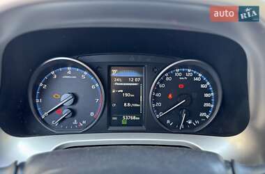 Внедорожник / Кроссовер Toyota RAV4 2016 в Одессе