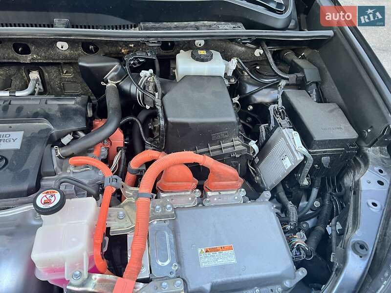 Внедорожник / Кроссовер Toyota RAV4 2018 в Чернигове