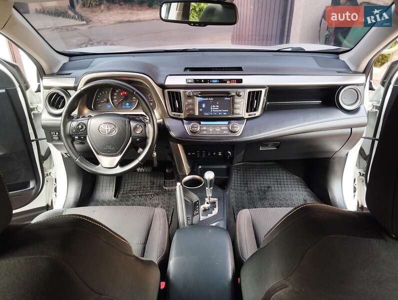 Позашляховик / Кросовер Toyota RAV4 2013 в Одесі