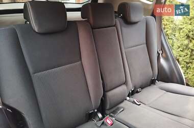 Внедорожник / Кроссовер Toyota RAV4 2013 в 