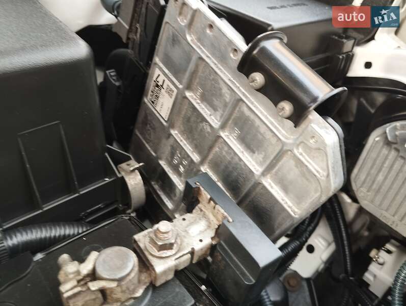 Позашляховик / Кросовер Toyota RAV4 2013 в Одесі