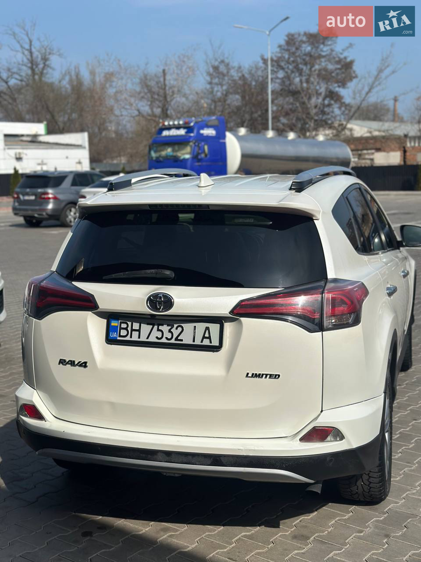2016 Toyota RAV 4 - мініатюра 11