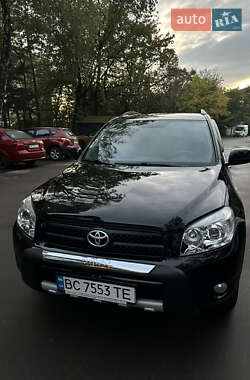 Внедорожник / Кроссовер Toyota RAV4 2007 в Львове