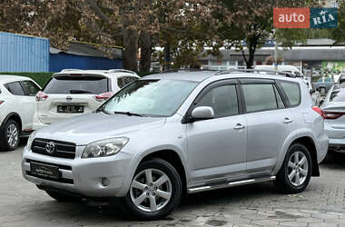 Внедорожник / Кроссовер Toyota RAV4 2007 в 