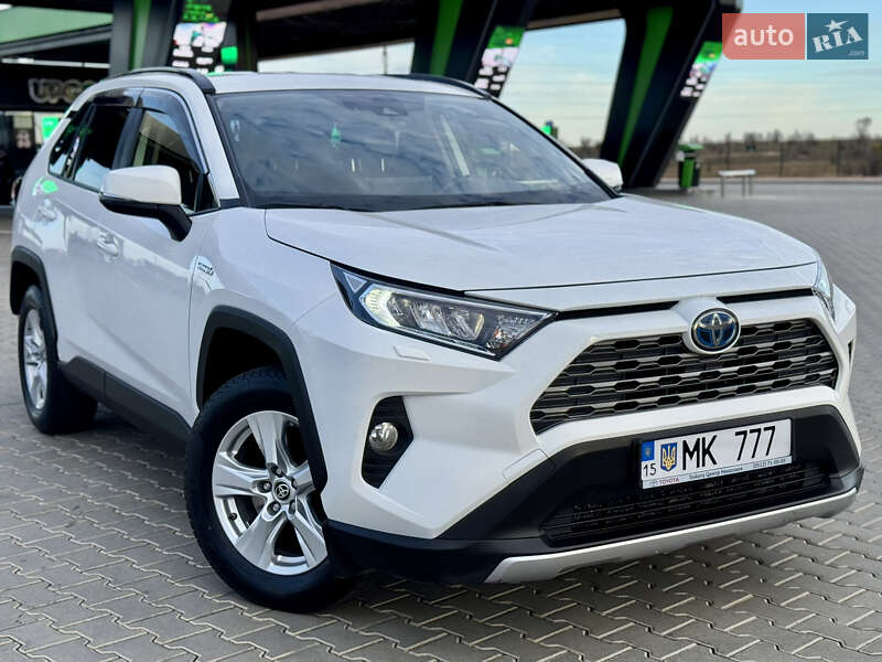 Toyota RAV4 2021