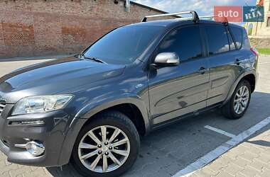 Внедорожник / Кроссовер Toyota RAV4 2011 в 