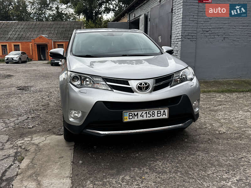Позашляховик / Кросовер Toyota RAV4 2013 в Ромнах