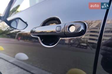 Внедорожник / Кроссовер Toyota RAV4 2007 в 