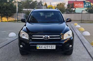 Внедорожник / Кроссовер Toyota RAV4 2007 в 