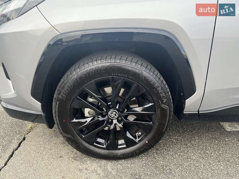 Внедорожник / Кроссовер Toyota RAV4 2024 в Киеве фото 20 Внедорожник / Кроссовер Toyota RAV4 2024 в Киеве
