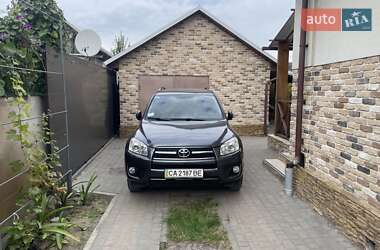 Внедорожник / Кроссовер Toyota RAV4 2009 в Киеве