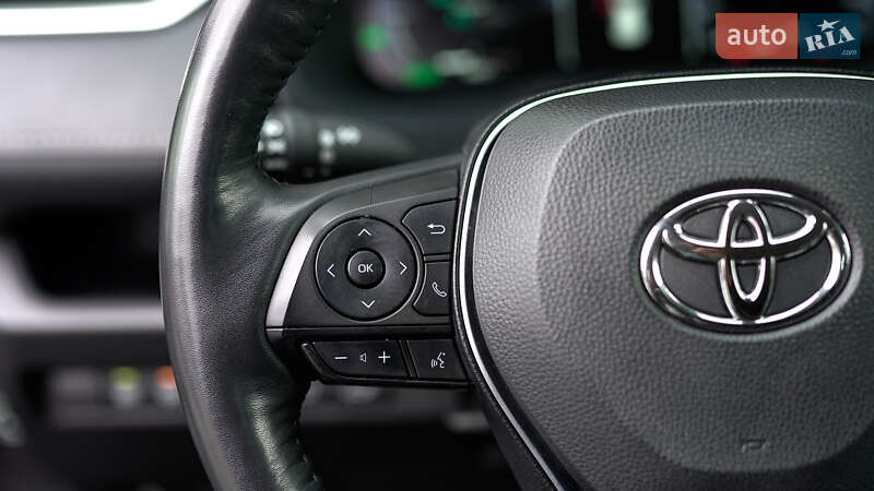 Внедорожник / Кроссовер Toyota RAV4 2024 в Львове
