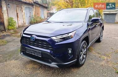 Внедорожник / Кроссовер Toyota RAV4 2023 в Киеве